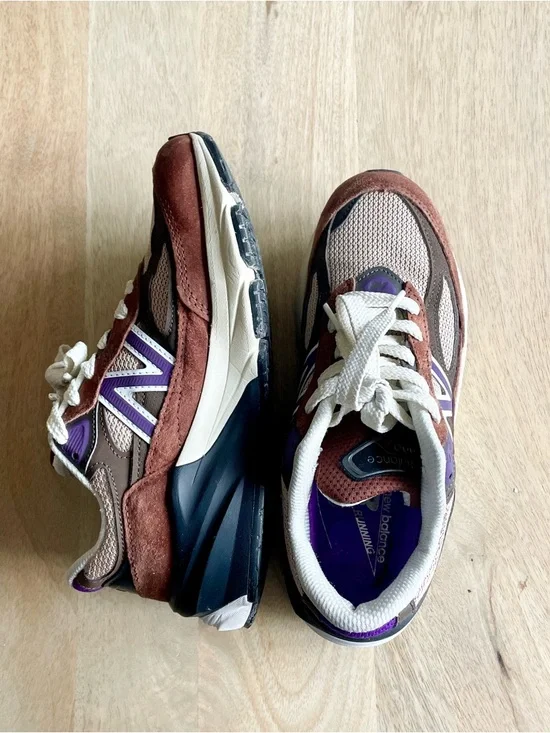 New Balance Made in USA 990v6 Sneakers - Picture 2 of 4